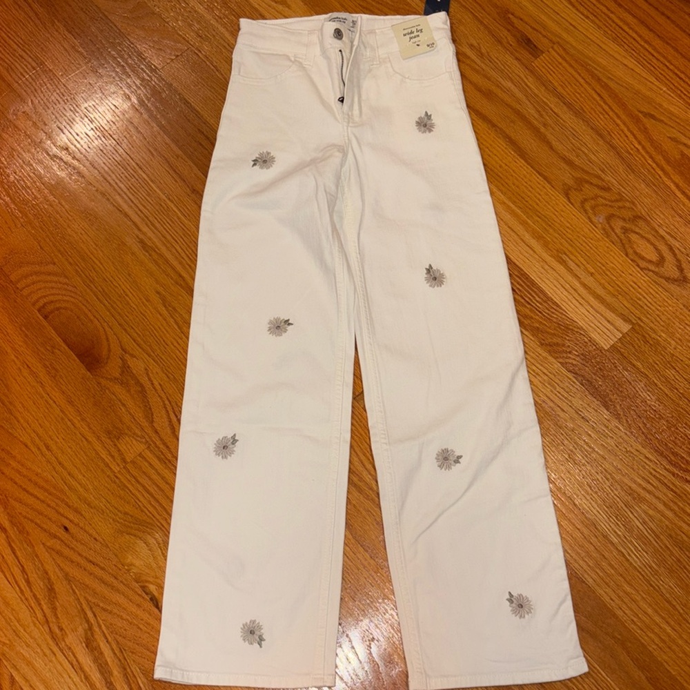 NWT Abercrombie kids wide leg jeans